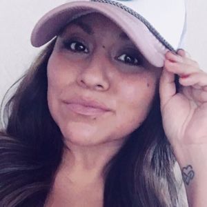 Meet your Posher, Adriana